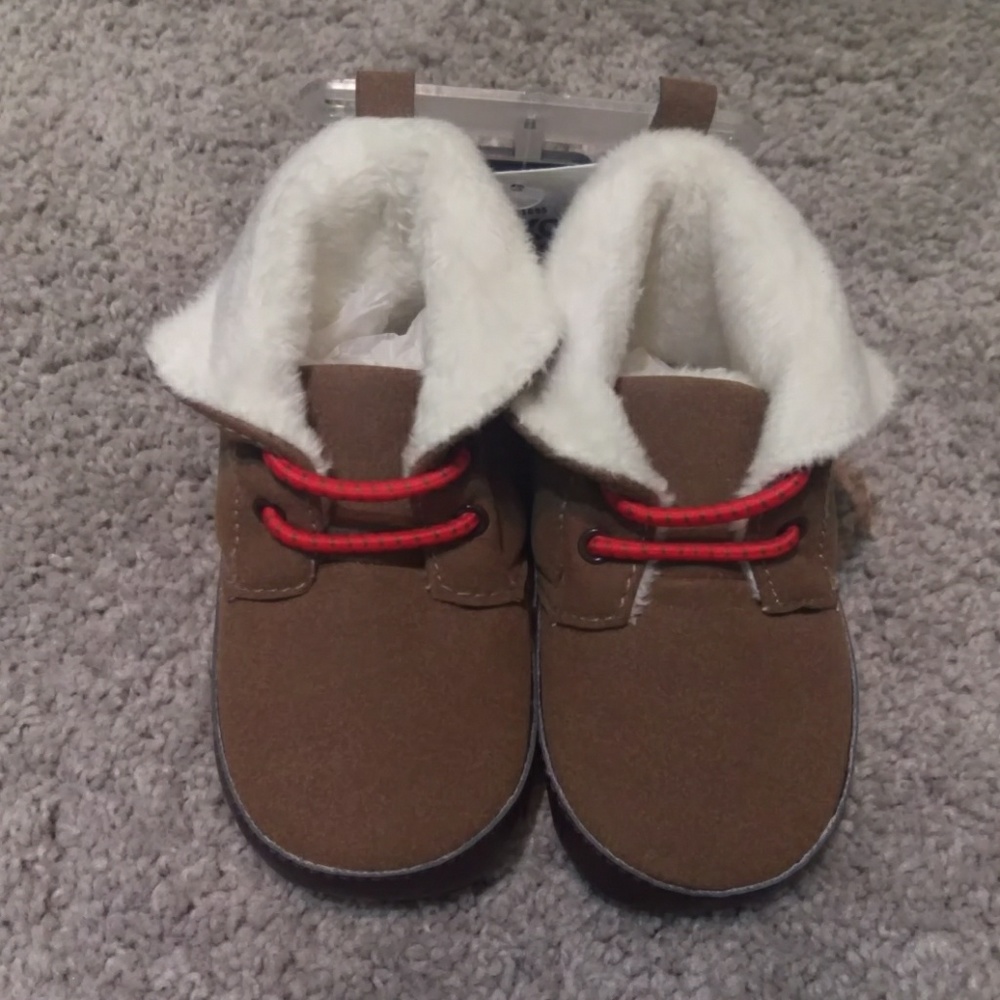 OshKosh 3-6 month baby boots NWT